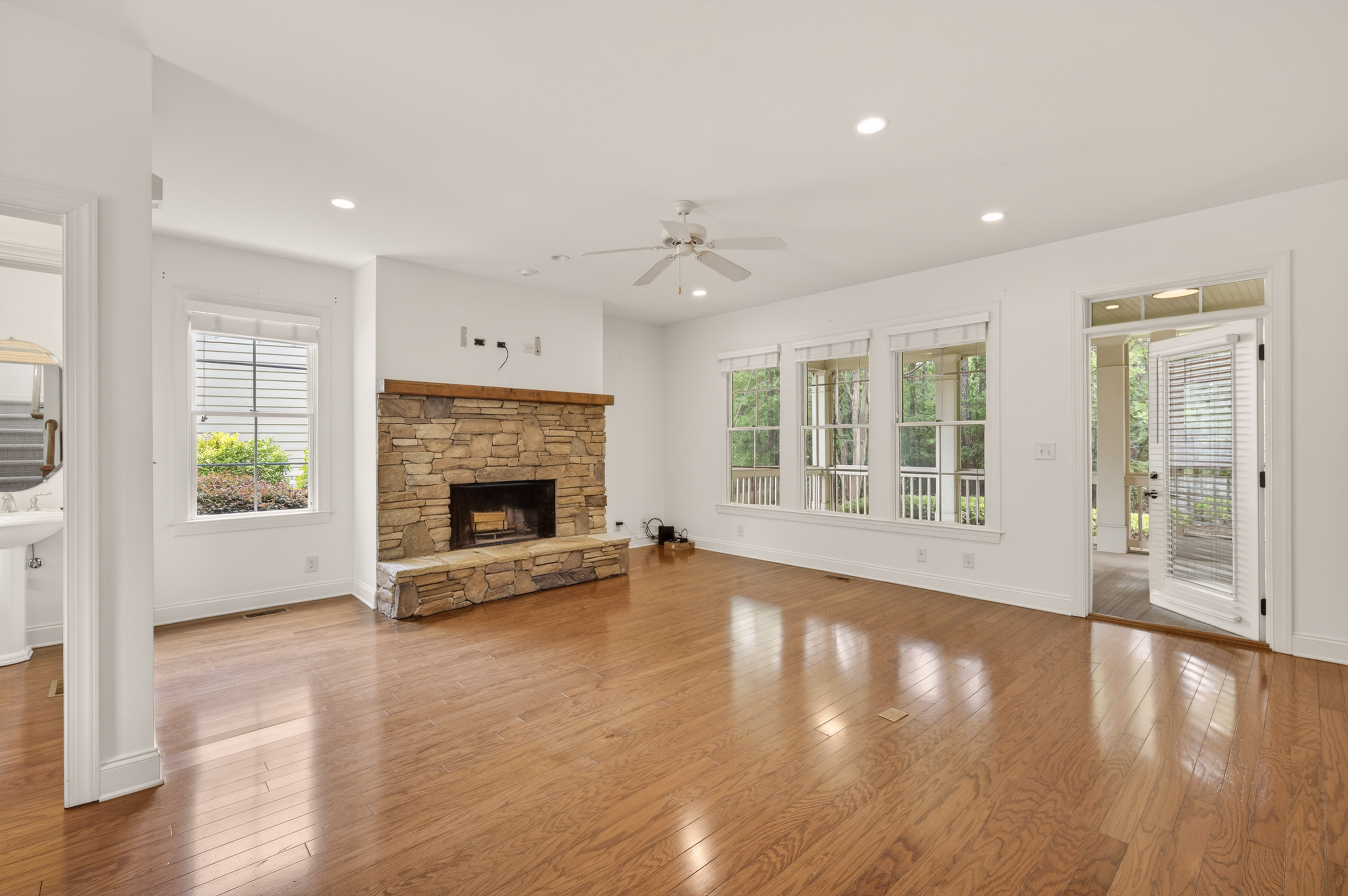 1110 Starboard Drive image 5